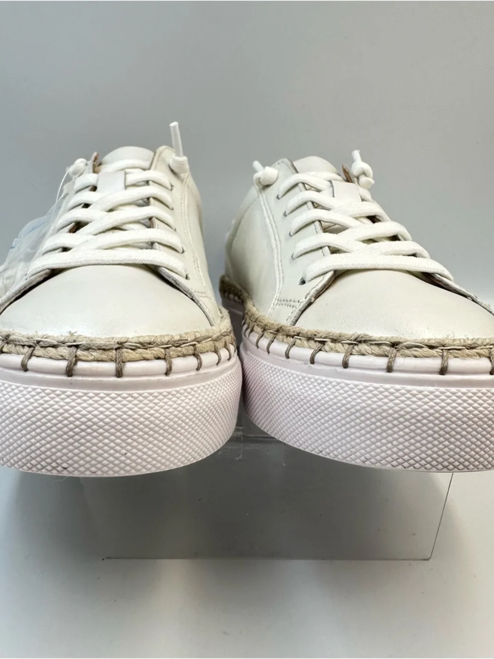 Diba True EmBelish White Ivory Slip On Leather Sneaker Womens 7.5M Platform - Picture 3 of 10